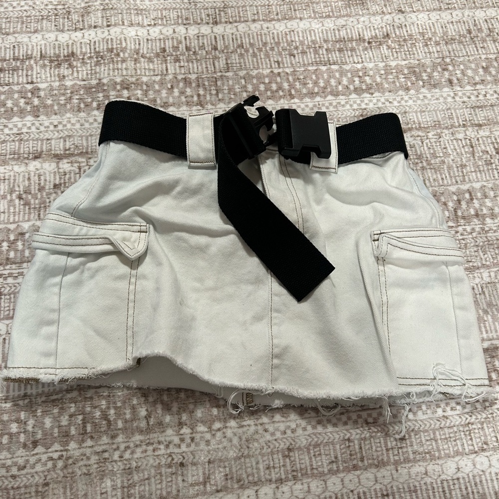 Pacsun white skirt